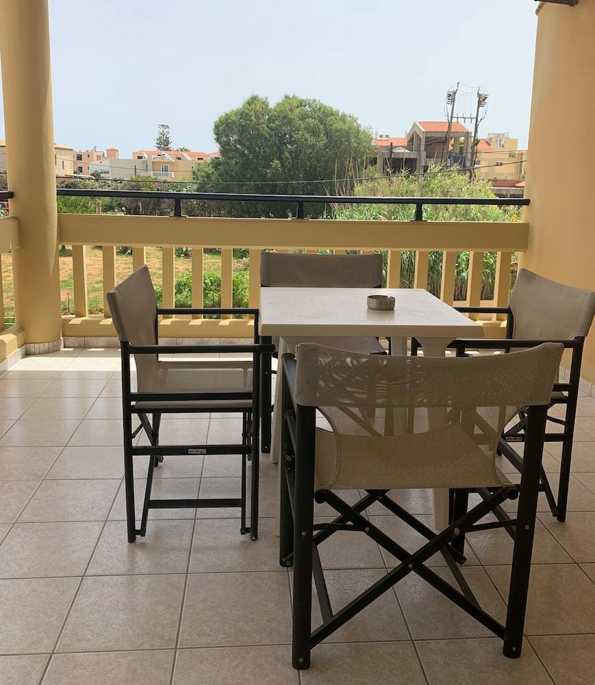 Ermis Suites Платаньяс Экстерьер фото